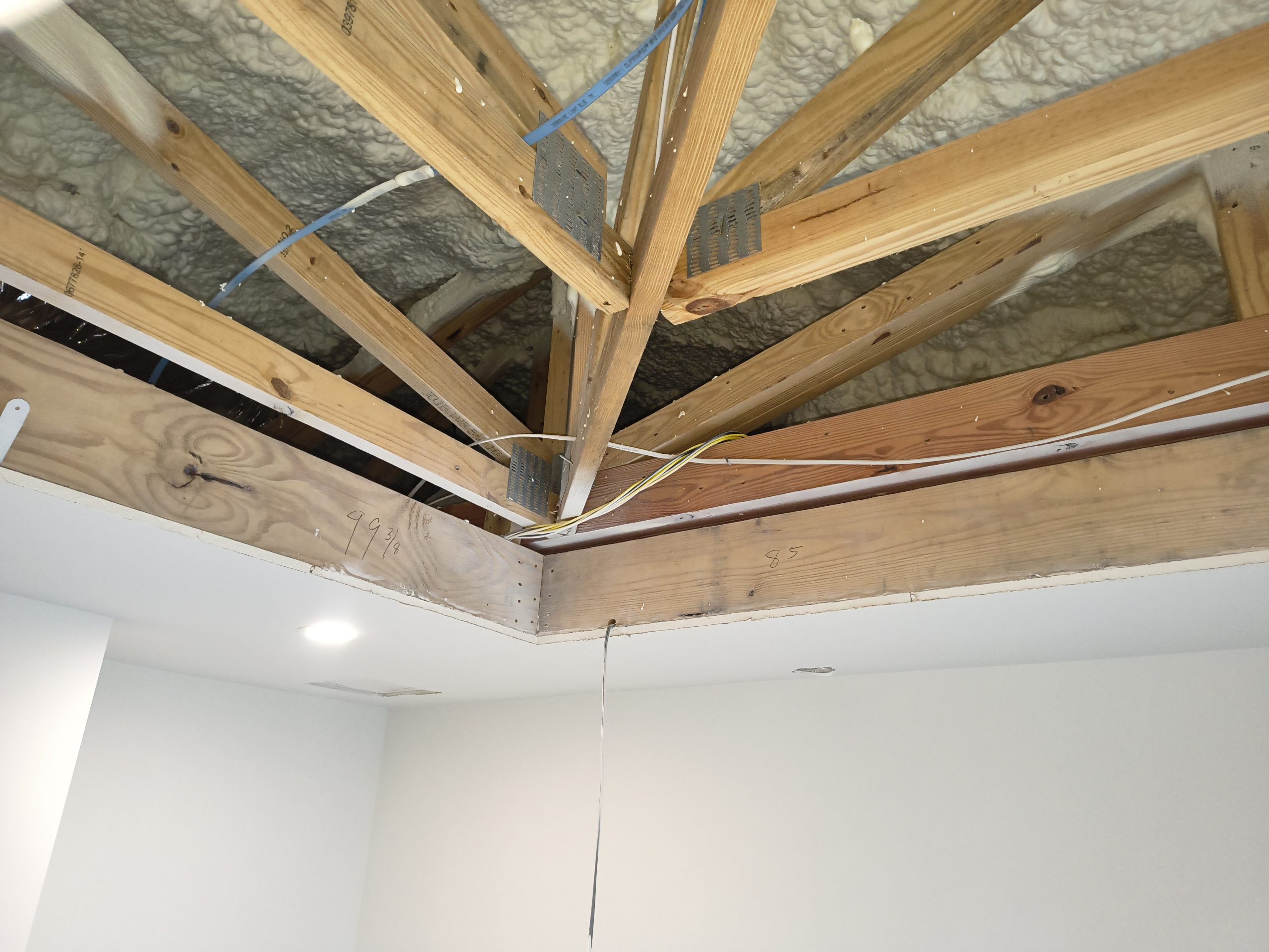Discover the Top Tools for Installing Ceiling Tongue and Groove: A Comprehensive Guide jobsite image